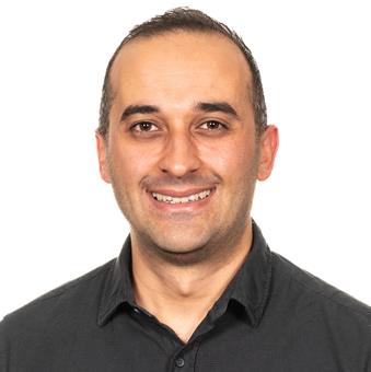 Photo of Neset Ozeyranoglu