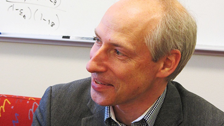 Jan-Åke Larsson, professor i informationskodning
