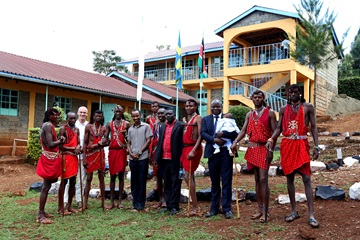 Samling vid en skola i Kenya.