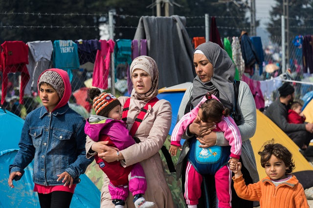Bild på flyktingar i läger i Grekland 2016