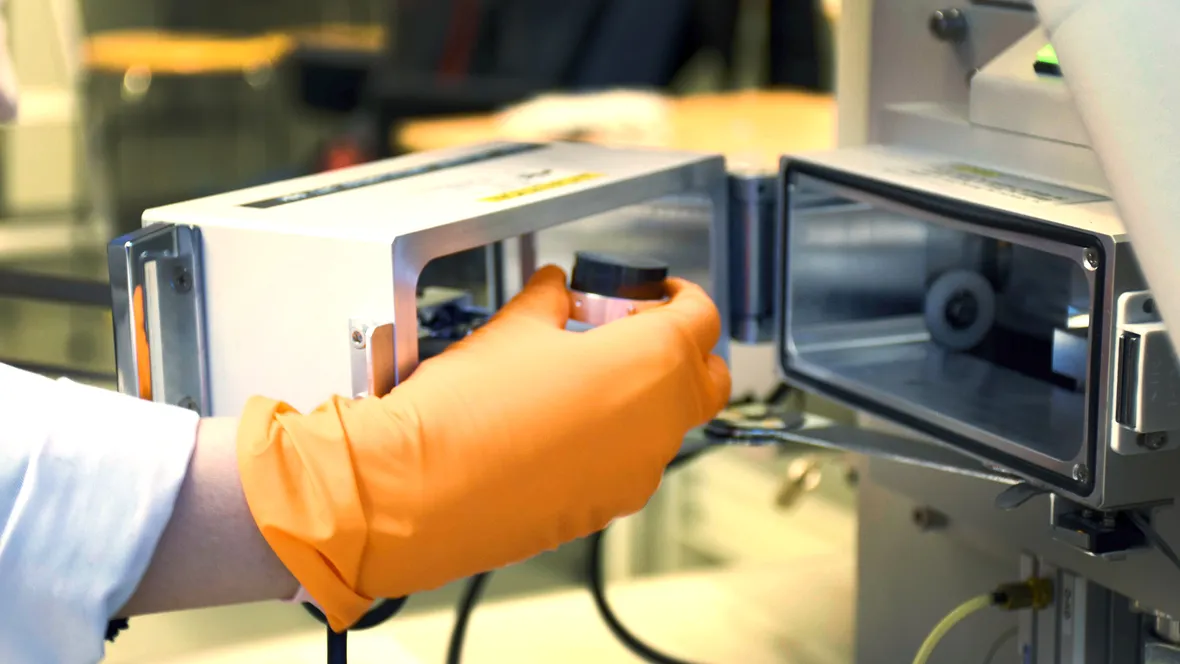 materialforskning laboratorium.