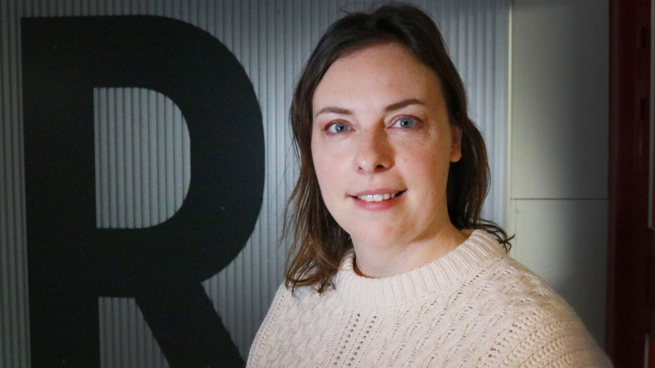 Portrait photo of woman.