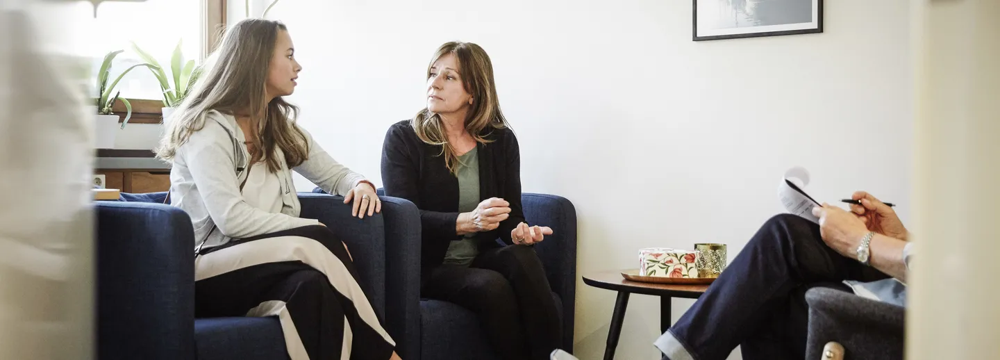 Conversation between two women.