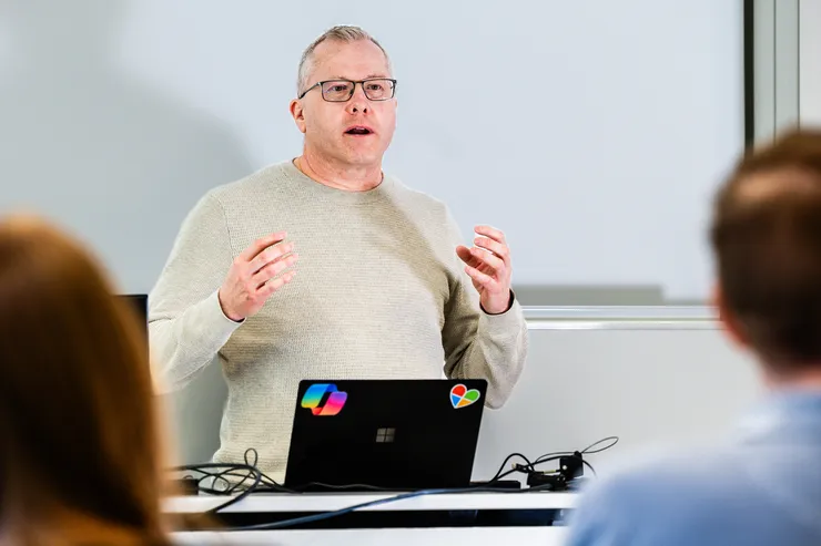 Masterprogram i digitaliserat byggande, lektion i AI med Microsoft