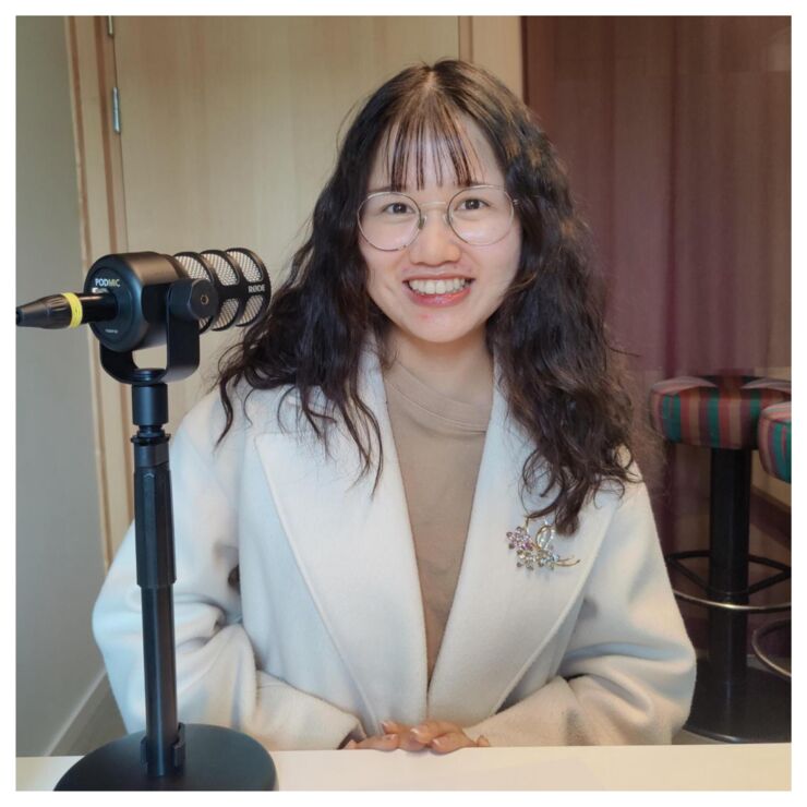 Picture of episode guest Clara (Yun Chi Tsai) in the studio.