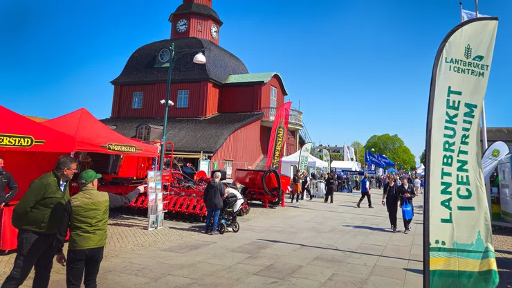 Mässan Lantbruk i centrum i Lidköping.