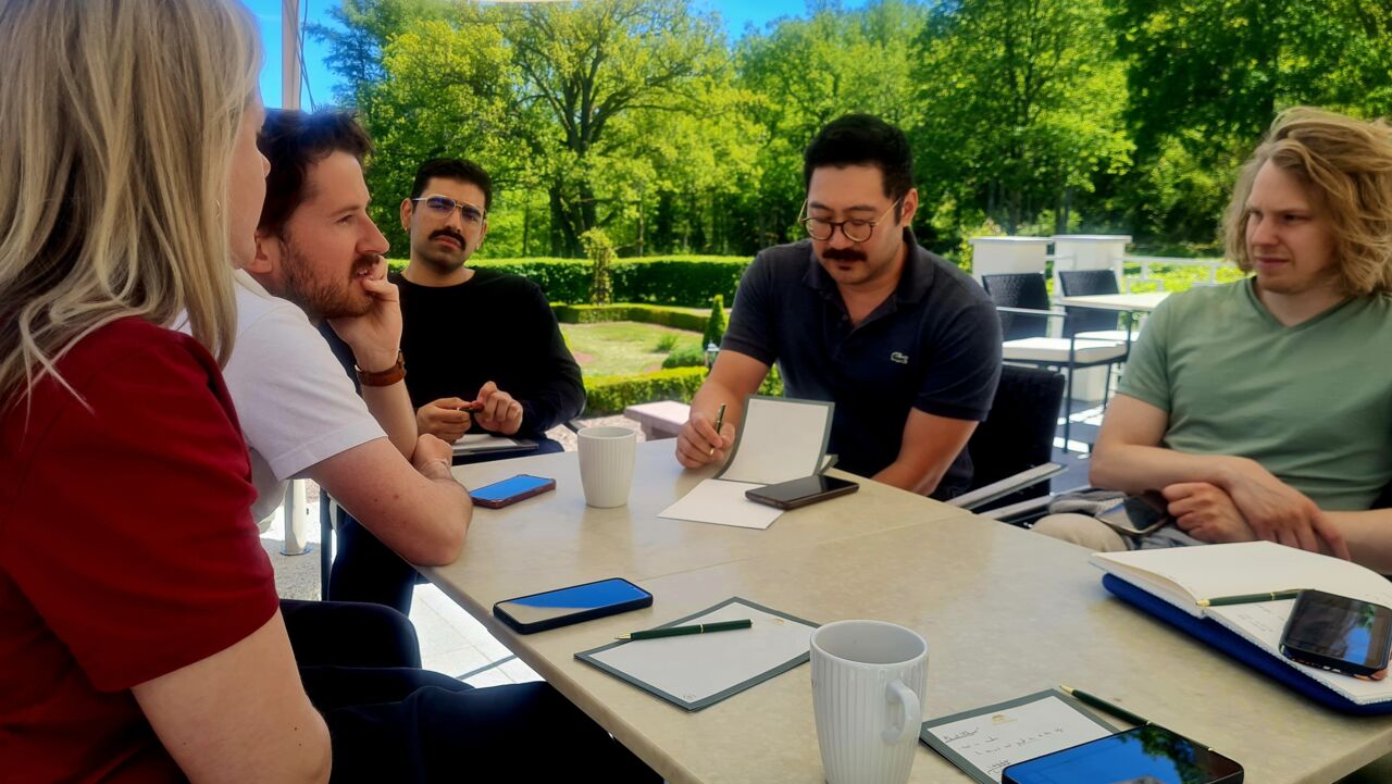 Grupparbete med samtal.