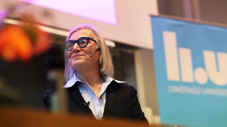 Gillian Einstein at her honorary doctorate lecture