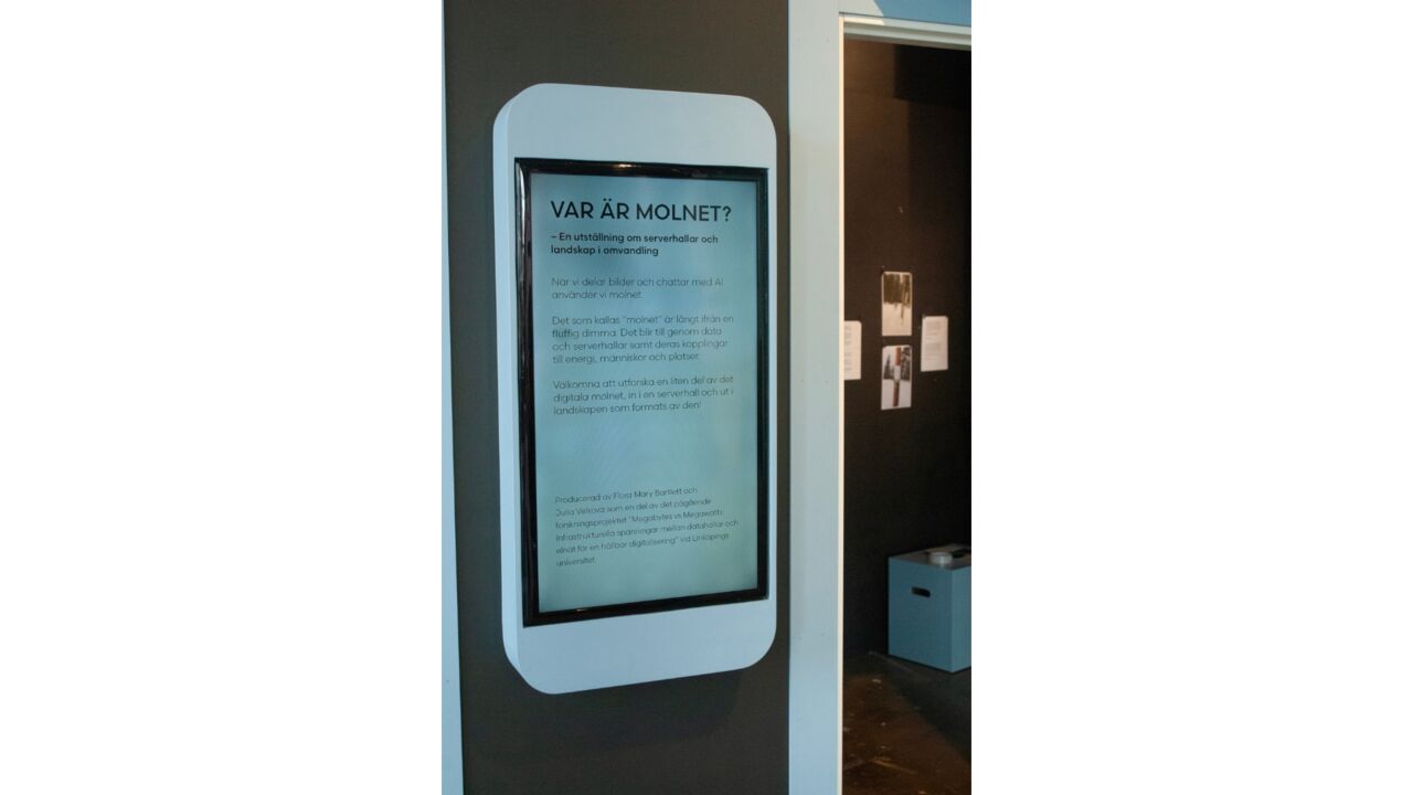 Informationsskylt på utställning