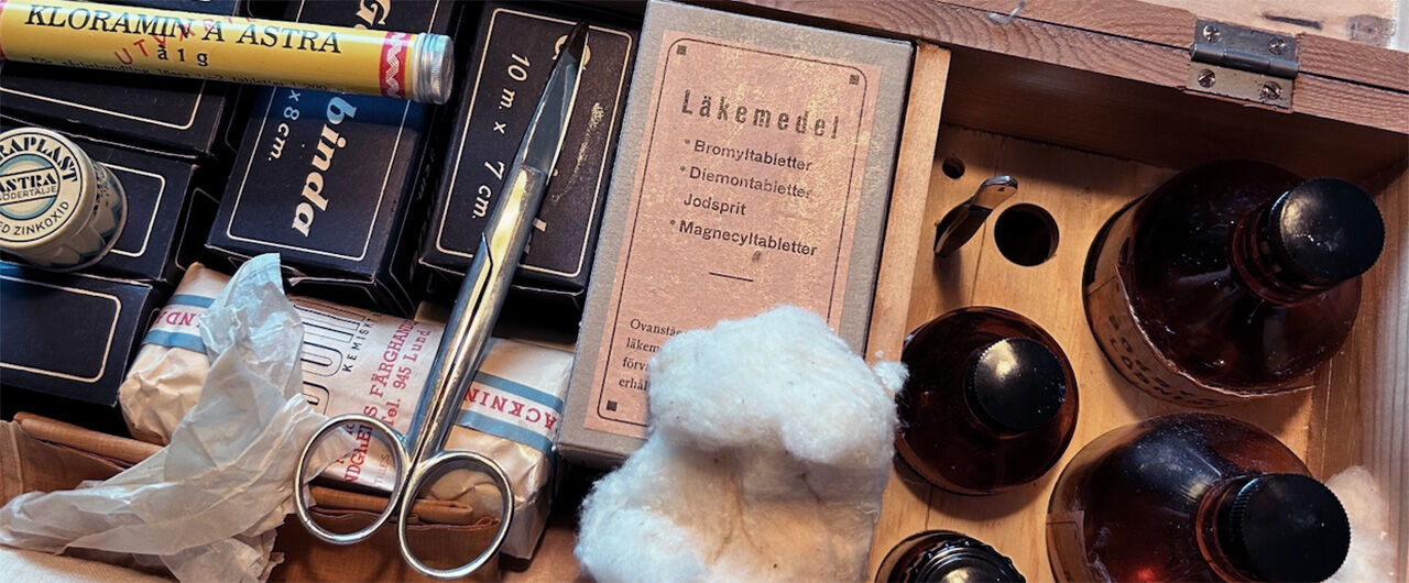 Gammal medicinsk utrustning.