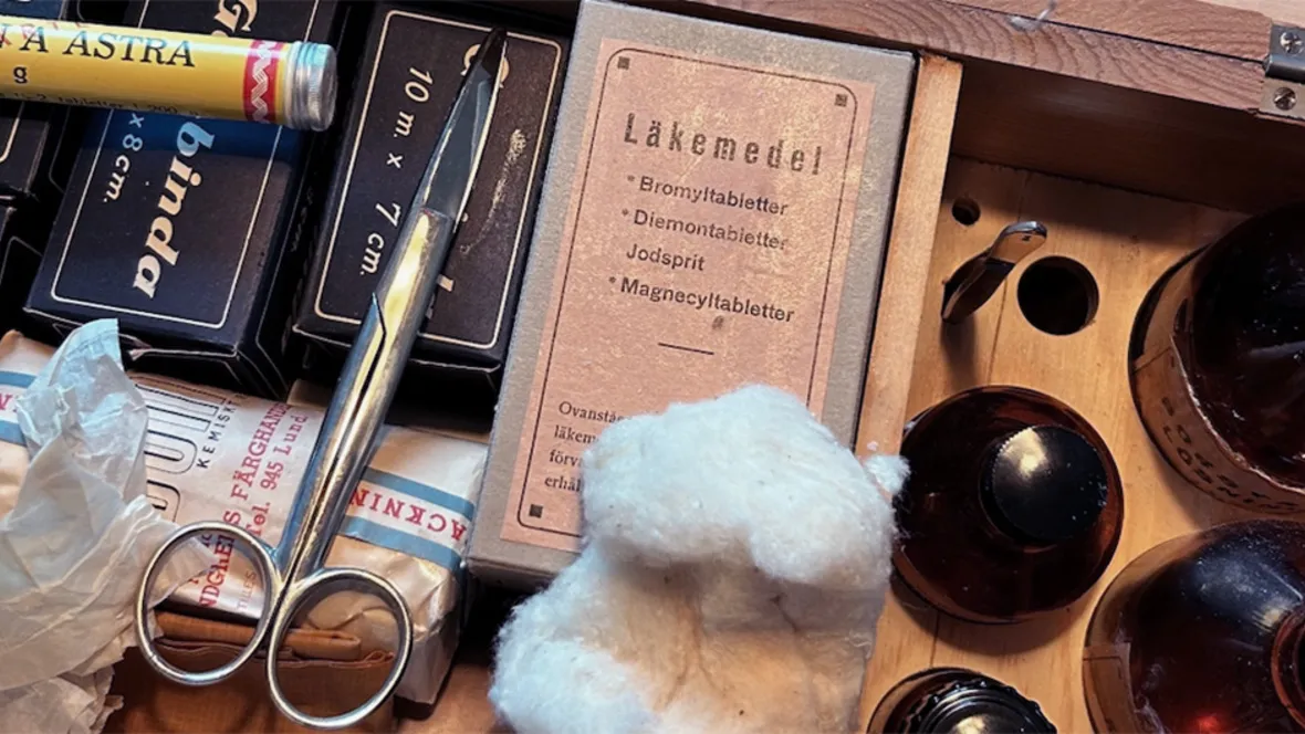 Gammal medicinsk utrustning.