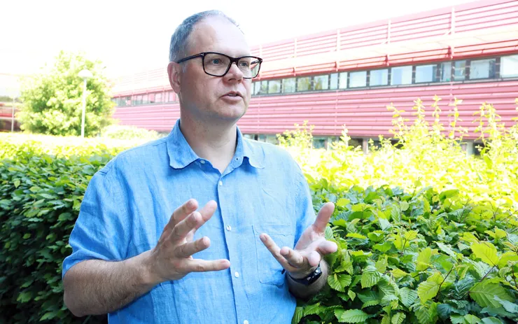 bild på manlig forskare.