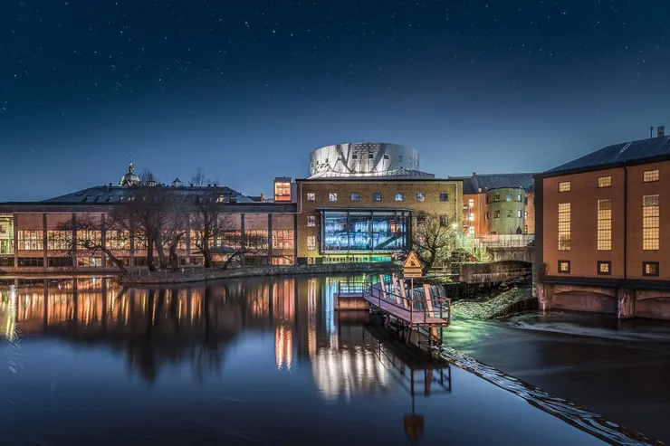Campus Norrköping på kvällen