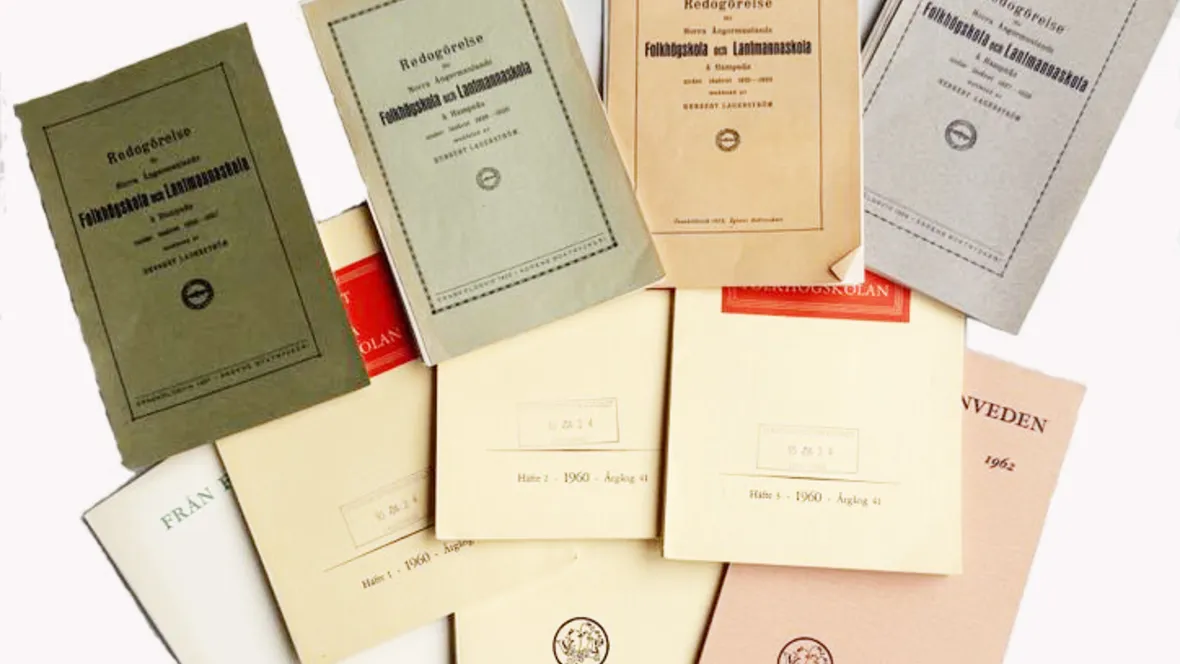 Verksamhetsberättelser för svenska folkhögskolor.