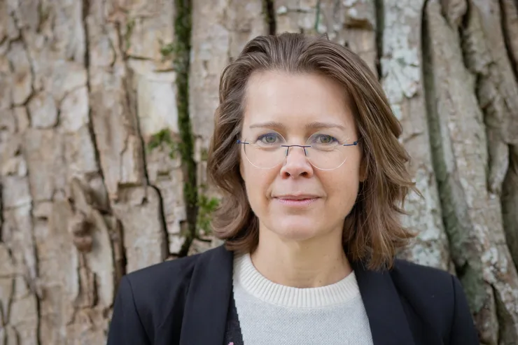 Porträttbild på forskaren Kristina Nyström. 