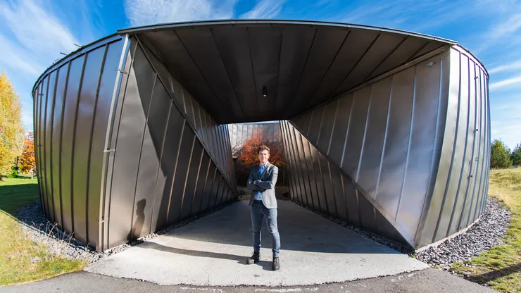 Per Persson infront of Ångströmhuset.