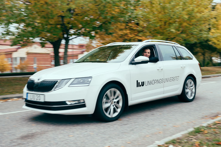 At LiU we use green cars.