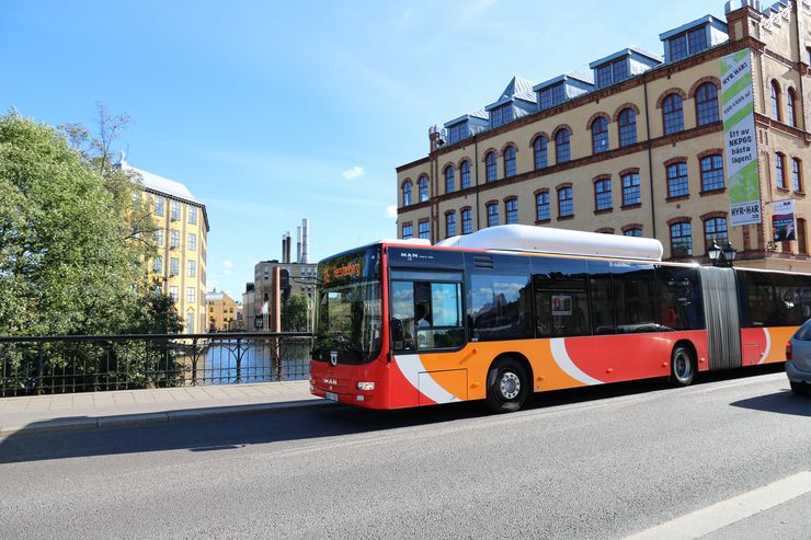 Buss i stadstrafik.