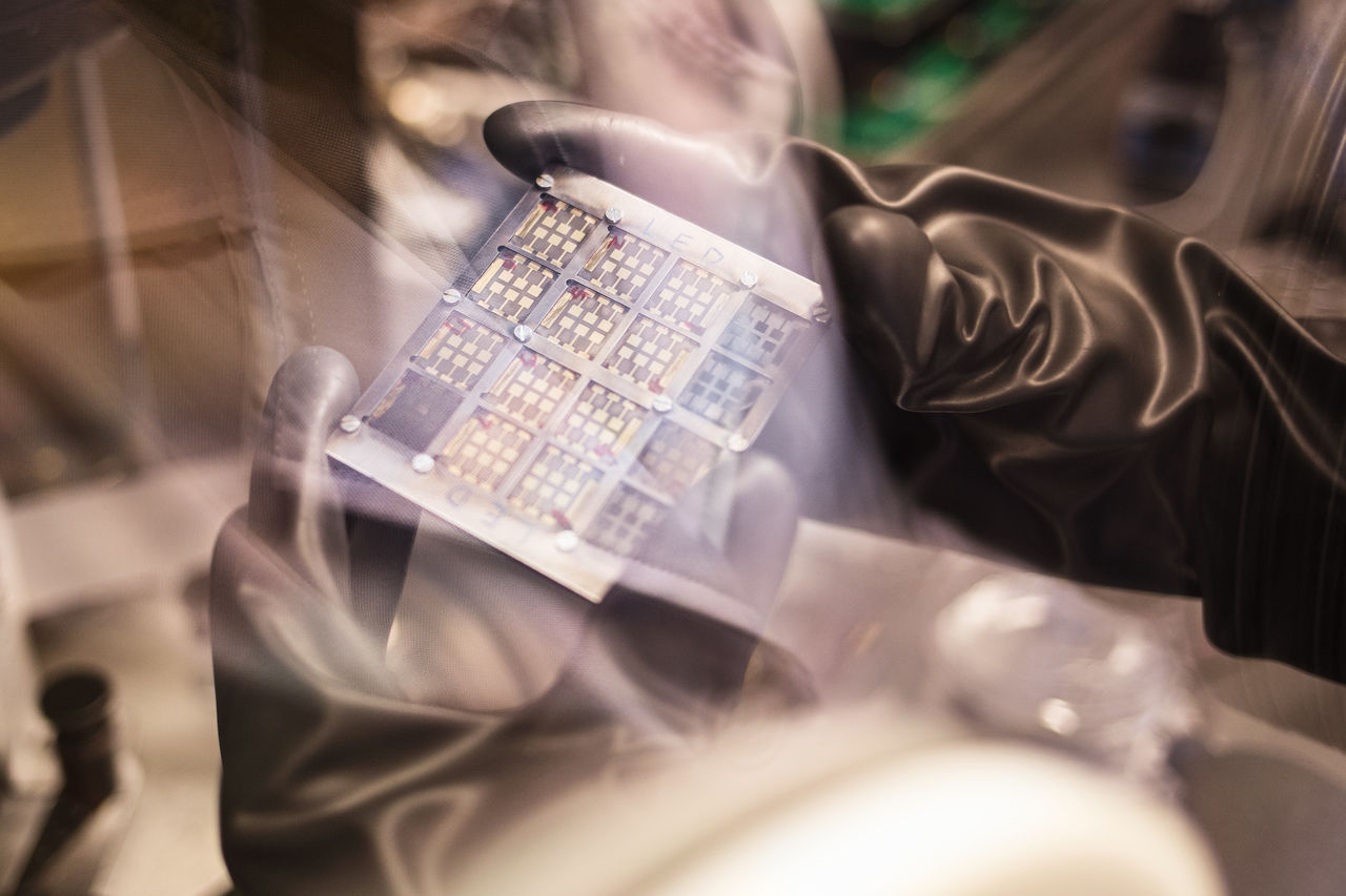 Perovskit tillverkad av Zhongcheng Yuan 