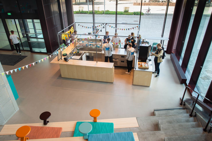 Picture of student cafe.