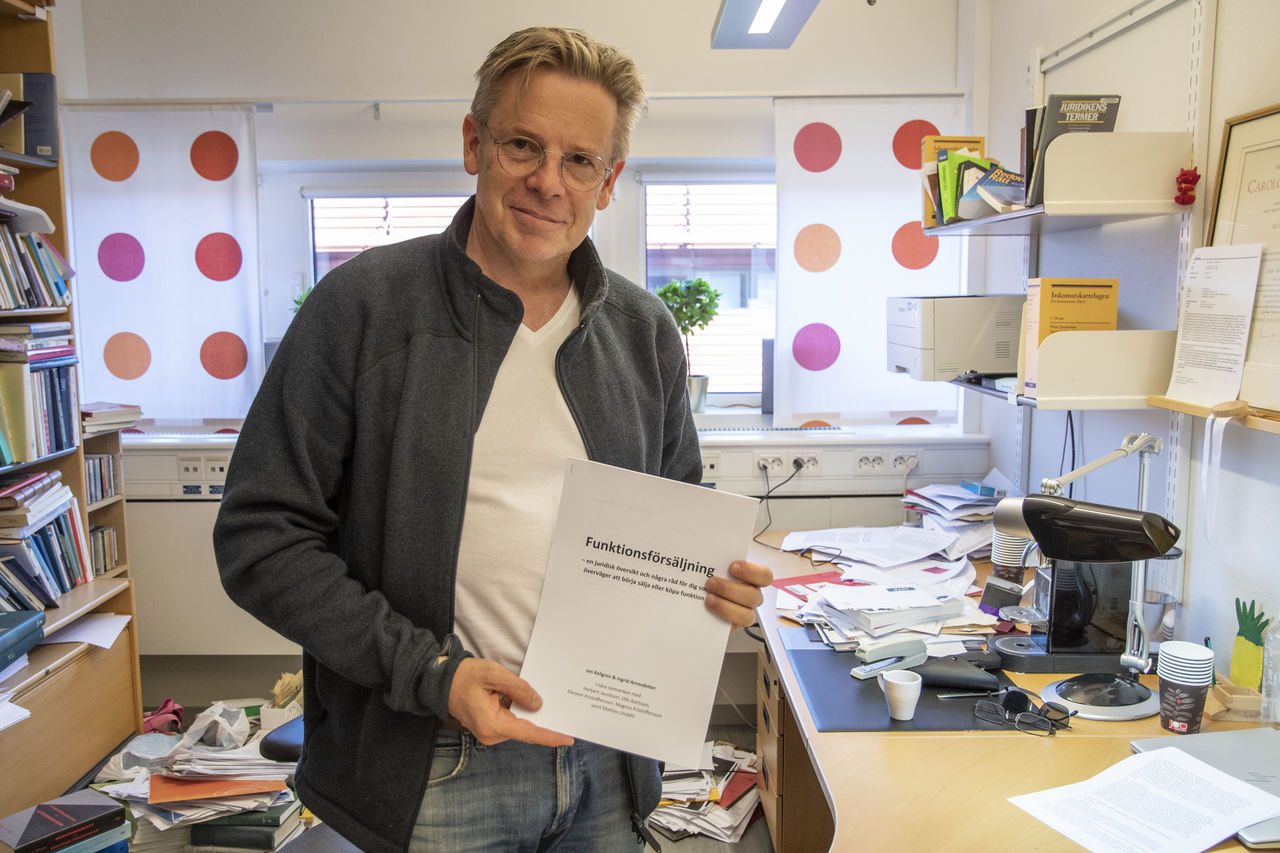 Professor Jan Kellgren, som skrivit en populärvetenskaplig bok om funktionsförsäljning.