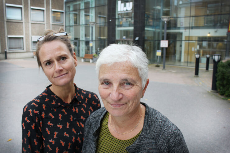 Bild på samhällsforskarna Anna Lundberg, professor, och Sabine Gruber, universitetslektor.