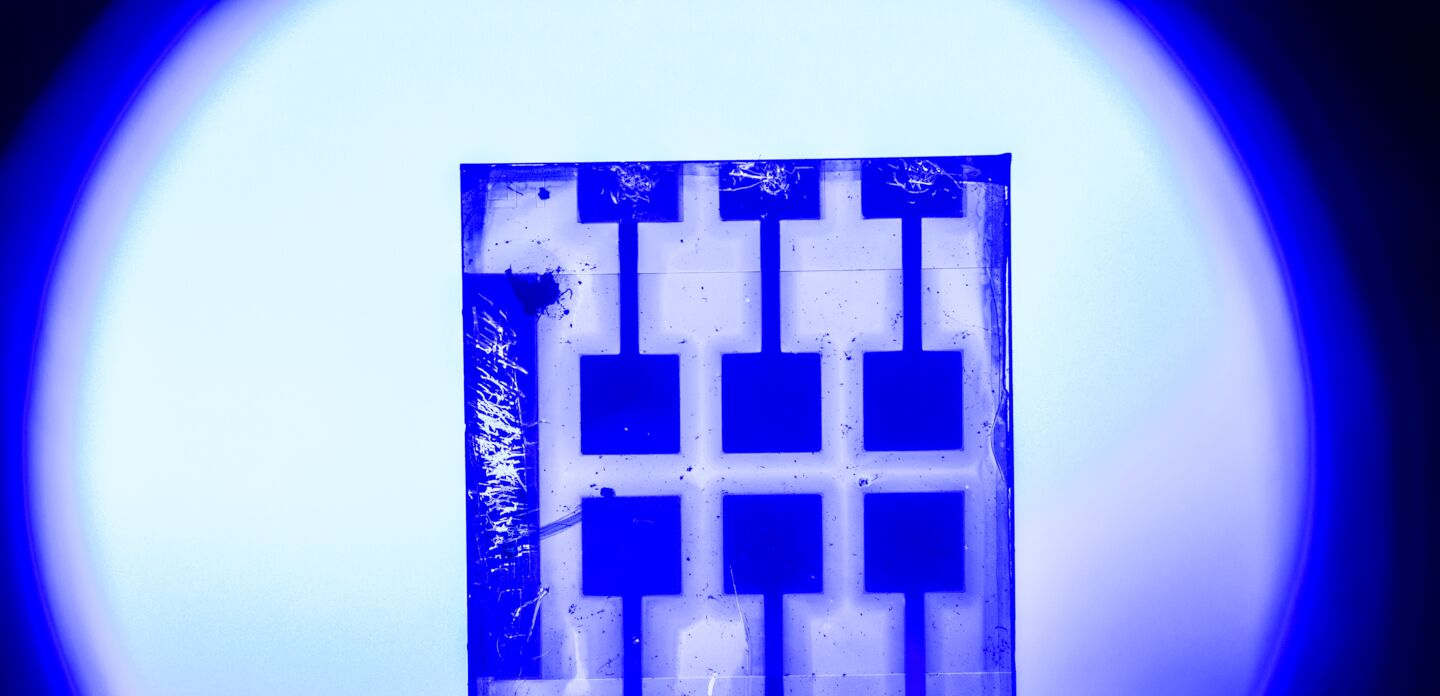 The film in the new perovskite transfers both text and images, rapidly and reliably