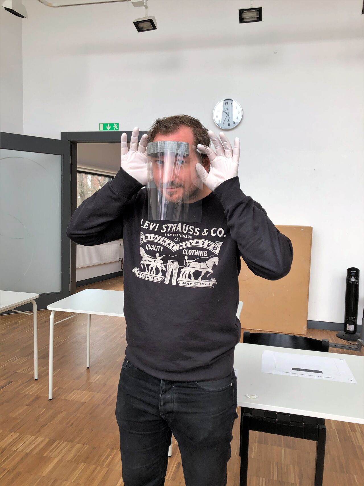 Tillverkning av visir på Malmstens.