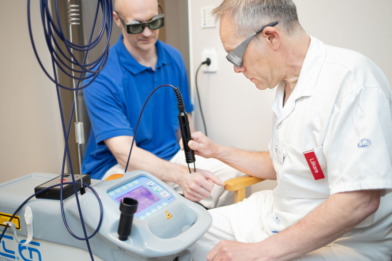 Håkan Olausson is doing research on pain sensation.