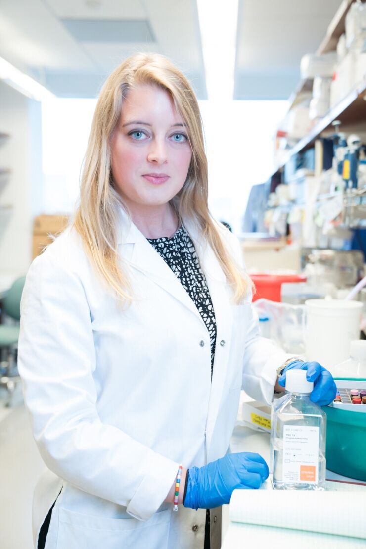 Linda Bojmar in the laboratory.