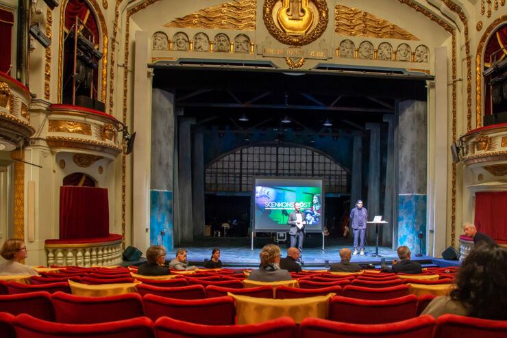 Martin Rantzer och Nils Poletti på Stora teaterns scen