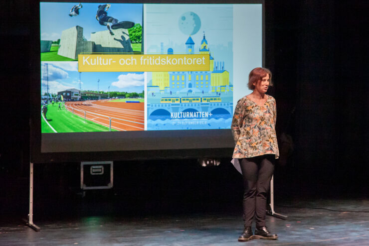 Maria Modig håller en presentation