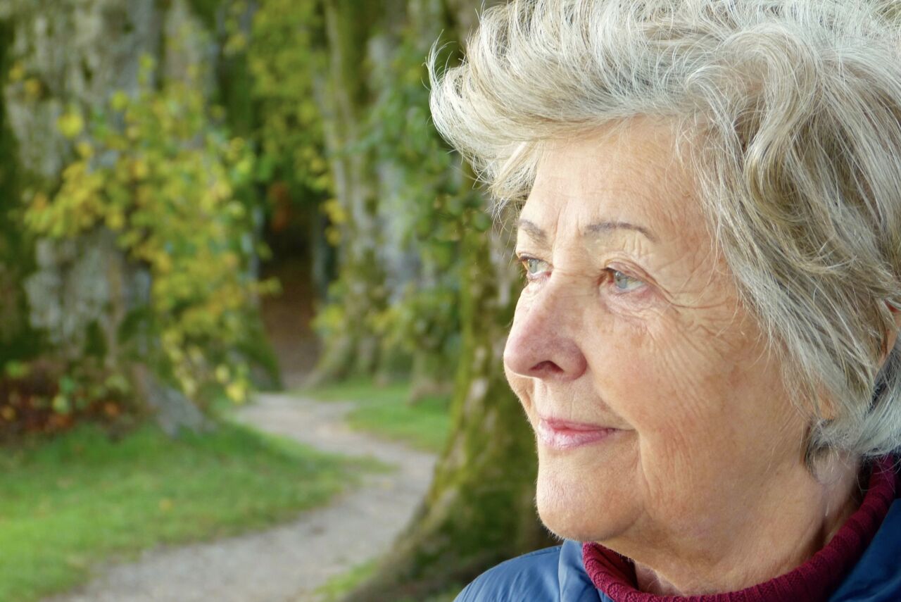 Older women outdoor environment