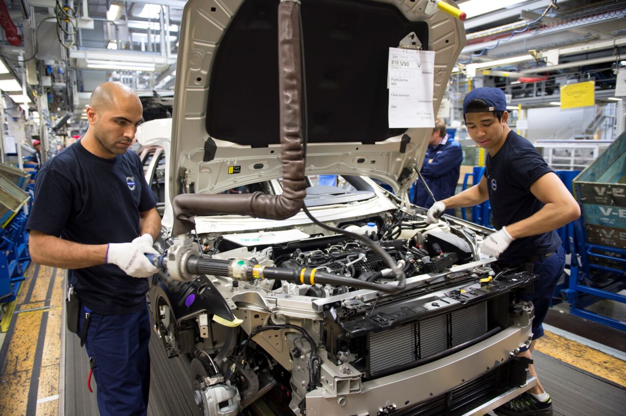 Tillverkning av Volvobilar. 