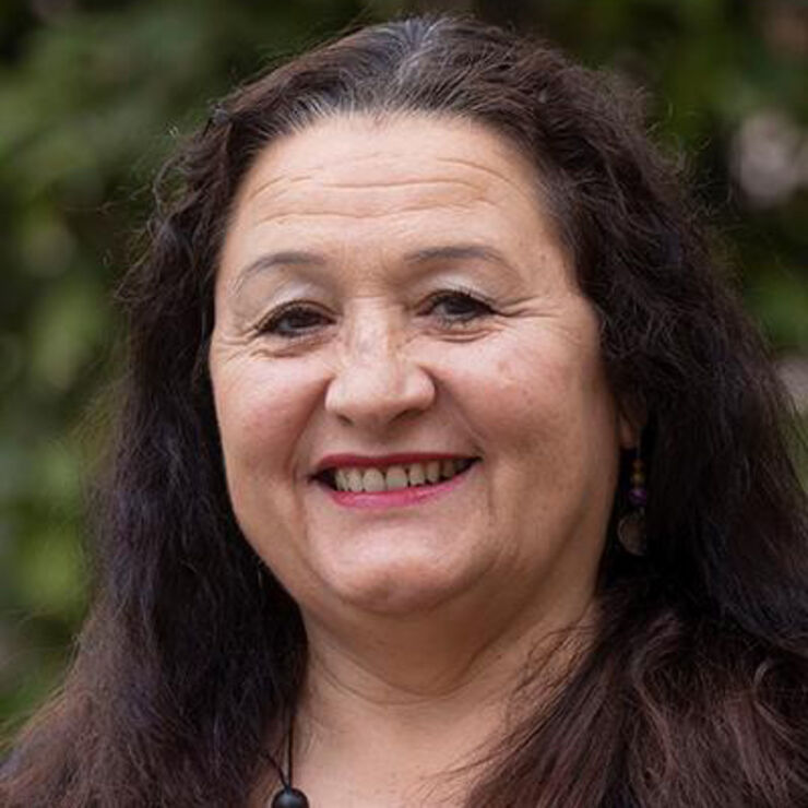 Porträttbild av Irene Molina.