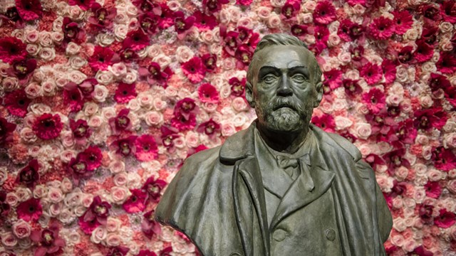 Bust of Alfred Nobel