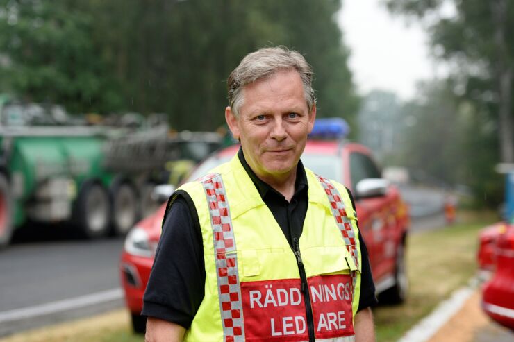 Lars-Göran Uddholm, Carers ordförande.