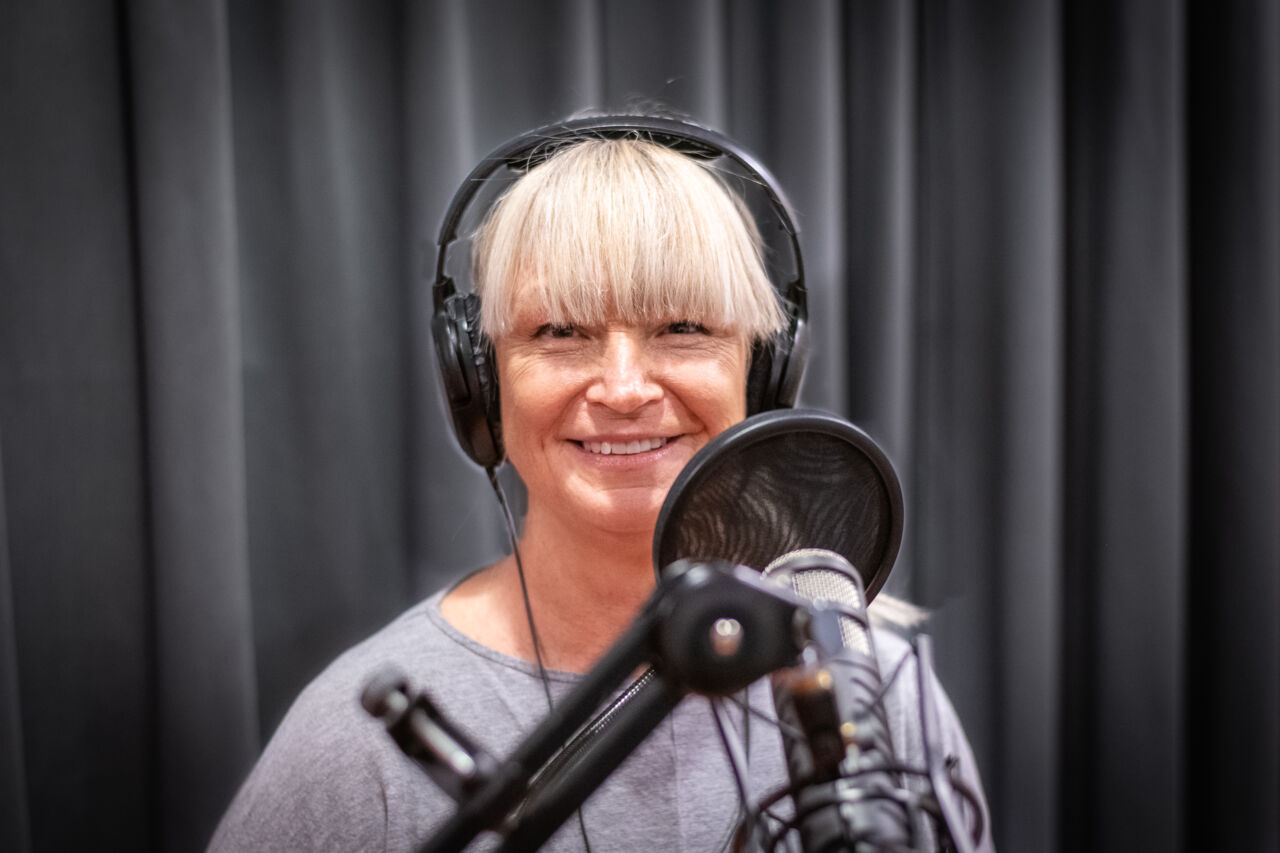 Annelie Norberg i studion.