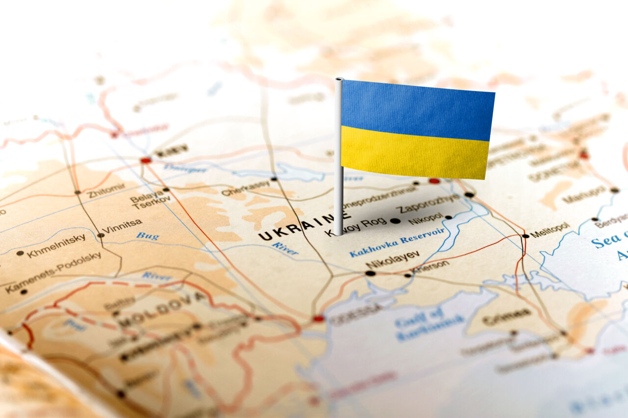 Karta med Ukraina utmärkt med en flagga