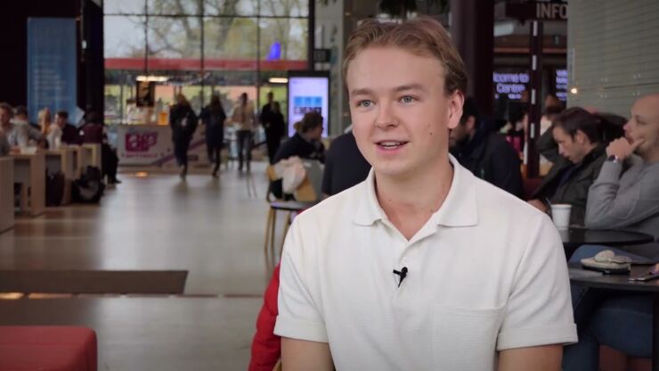 Länk till film där Oscar berättar om kandidatprogrammet i Human Resources