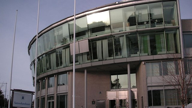 Vinterbild Umeå universitets samverkanshus. 