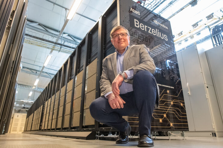 Igor Abrikosov infront of the supercomputer Berzelius.