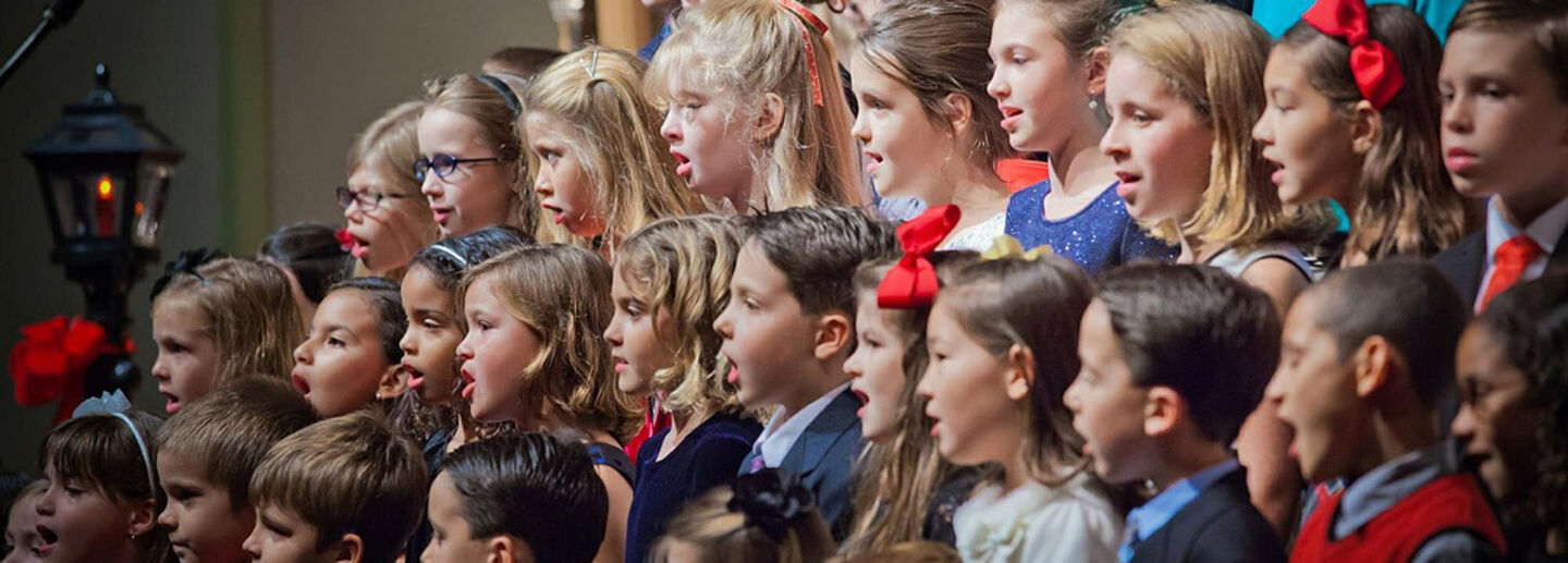 Children's choir.
