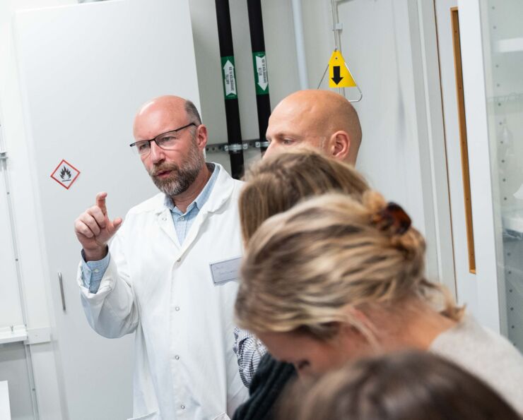 Professor David Bastviken at the laboratory.