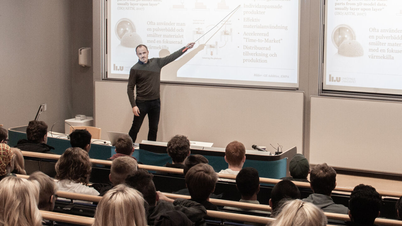 Johan Moverare föreläser