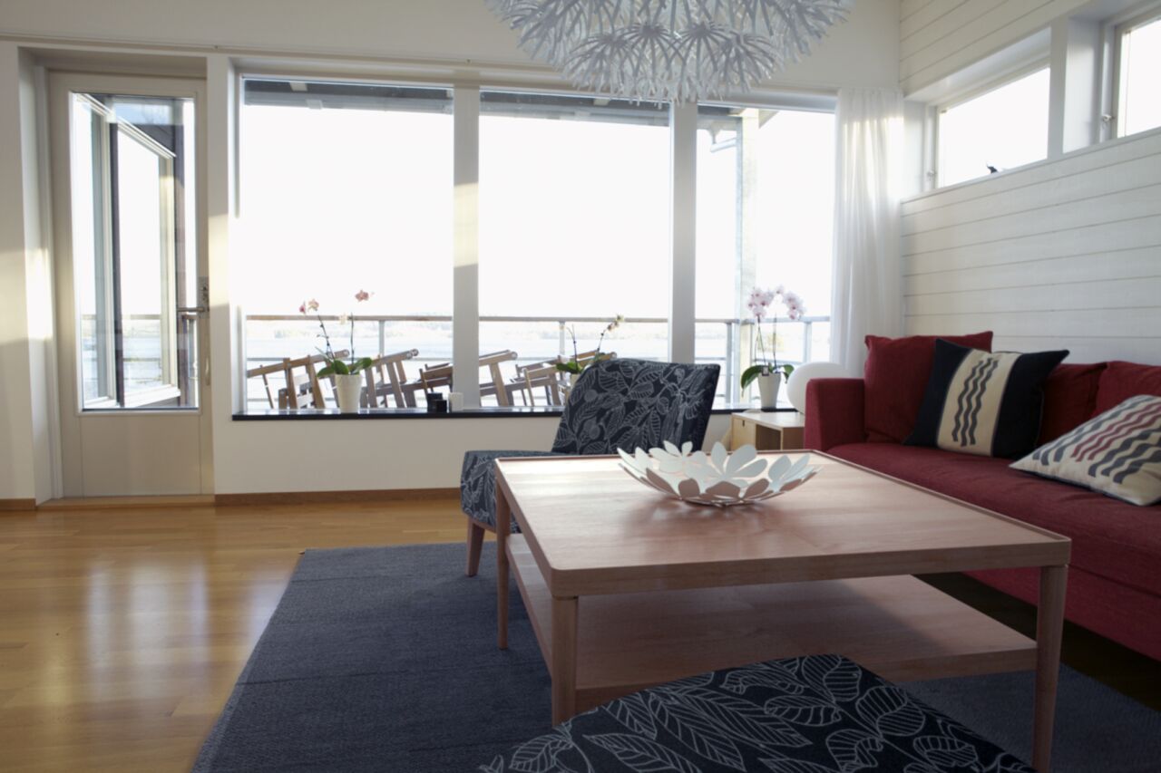 virtual furnitures placed into the captured scene