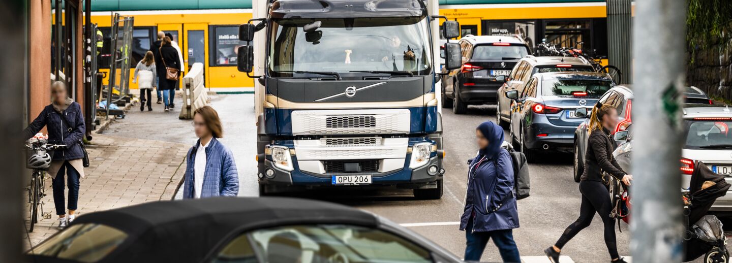 Trafikmyller i storstad.