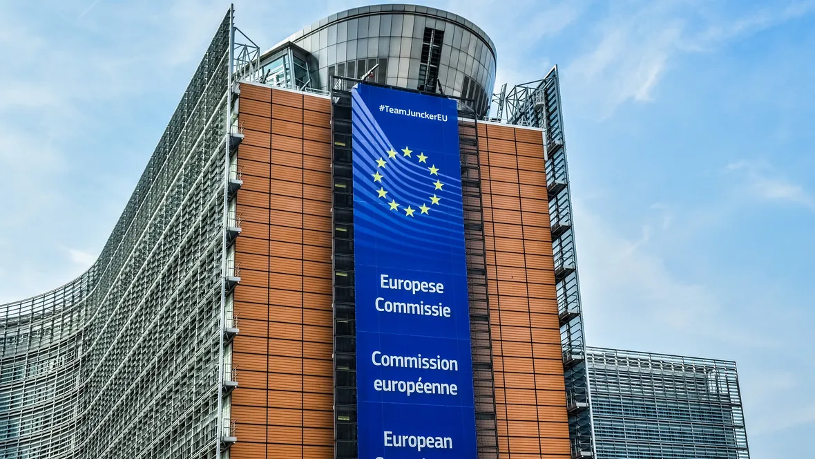 A big office building with the sign of the European Commission.