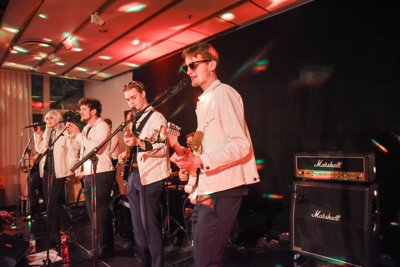 Bild på bandet under efterfesten