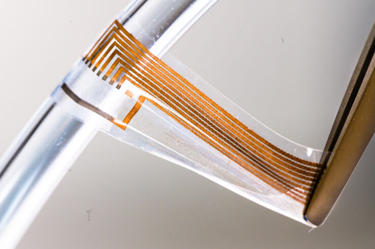 Close-up illustrating that the gold nanowires combined with soft silicon rubber are stretchable.